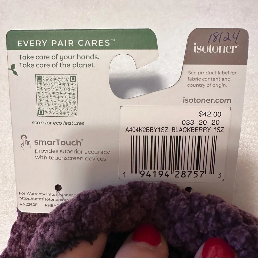 Women’s Isotoner Gloves - Picture 7 of 7